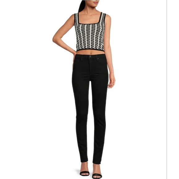 HUDSON Barbara High-Rise Super Skinny Ankle Jean - Picture 9 of 17